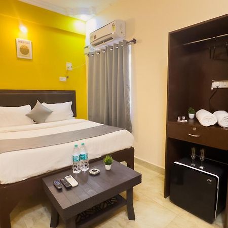Hotel Candolim Aloft Exterior photo