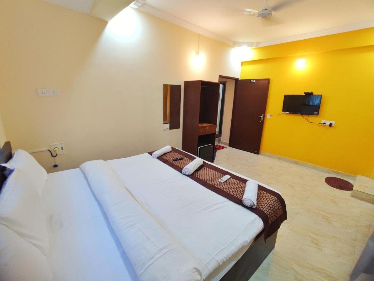 Hotel Candolim Aloft Exterior photo