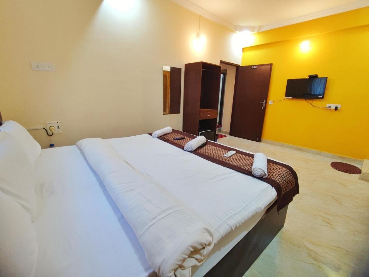 Hotel Candolim Aloft Exterior photo