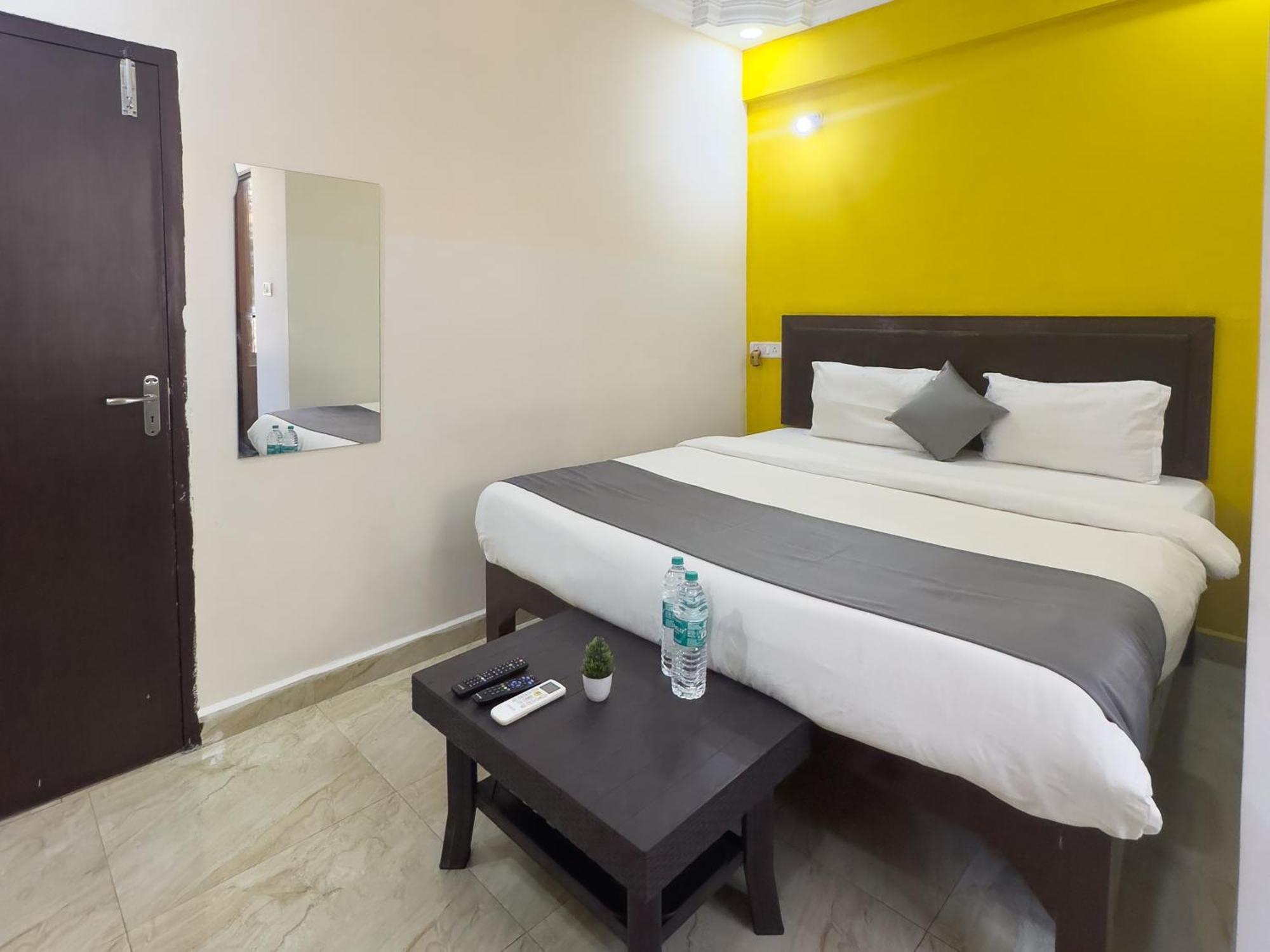 Hotel Candolim Aloft Exterior photo